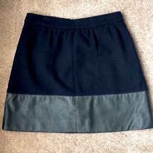 JCrew Mini Skirt size 4 Navy Wool & Black Leather